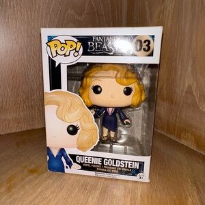 Funko Pop Queenie Goldstein in Blue Dress